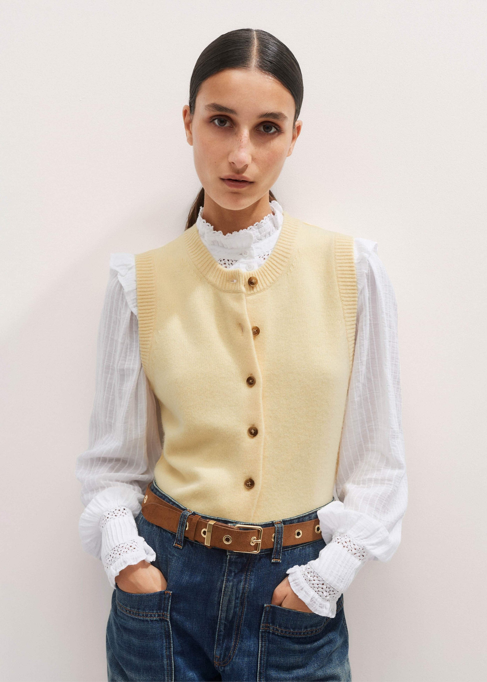 ME and EM Clothing White Cotton + Lace Trim Blouse
