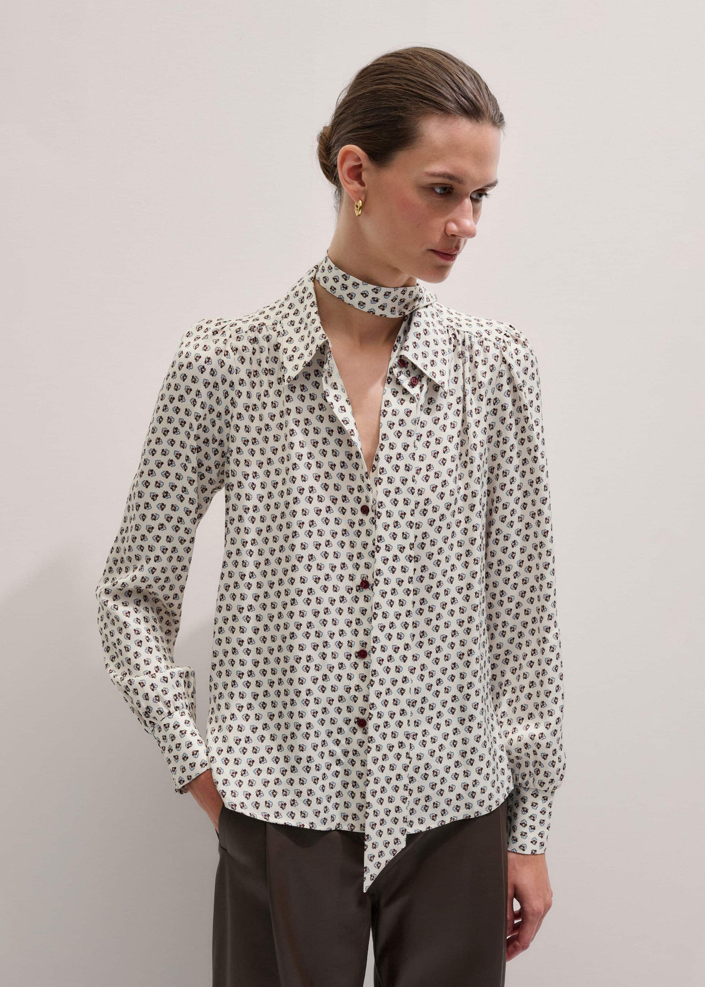 ME and EM Clothing Cream Micro Paisley Print Blouse + Tie
