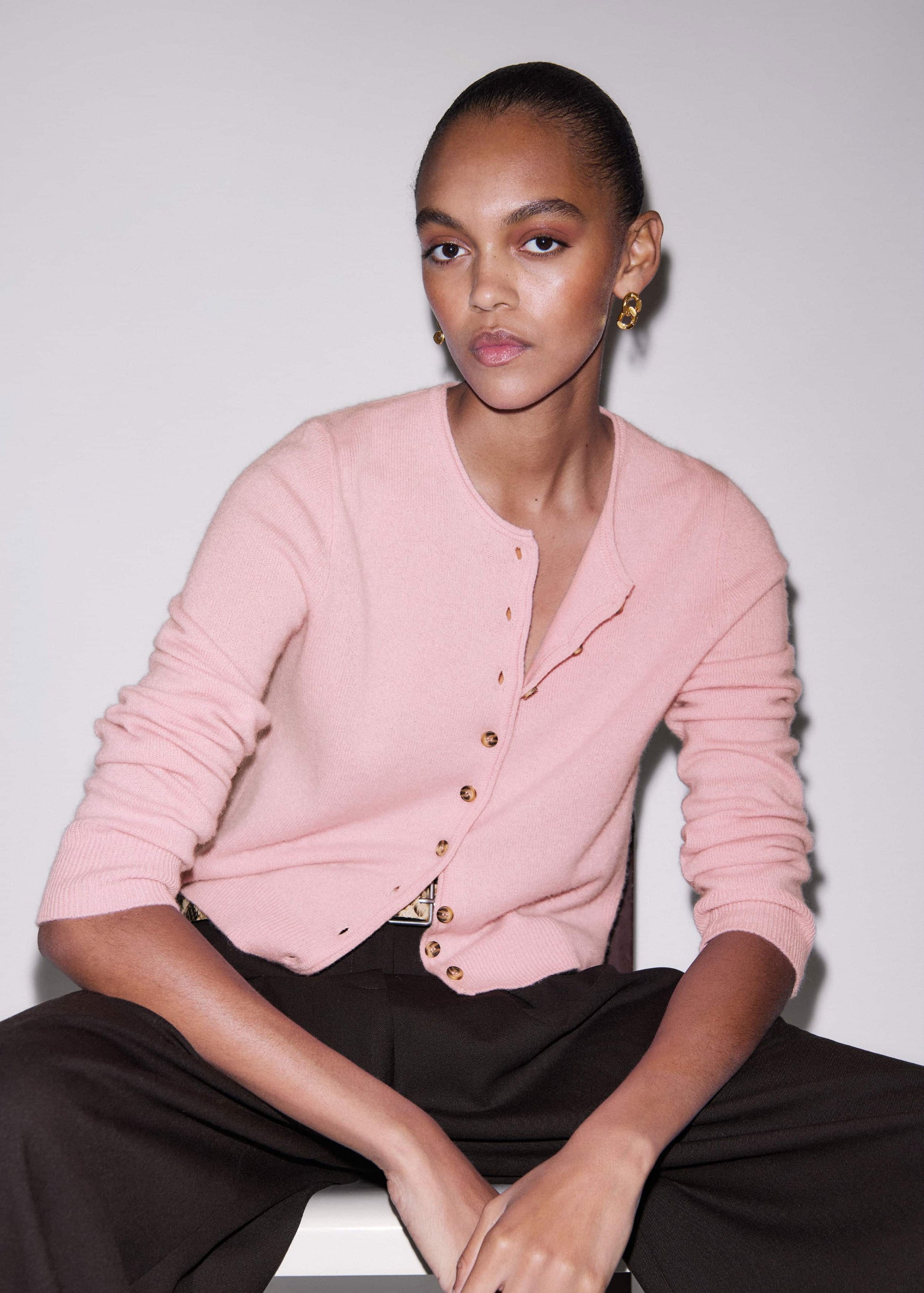 ME and EM Clothing Pink Cashmere Roll Trim Straight Cardigan