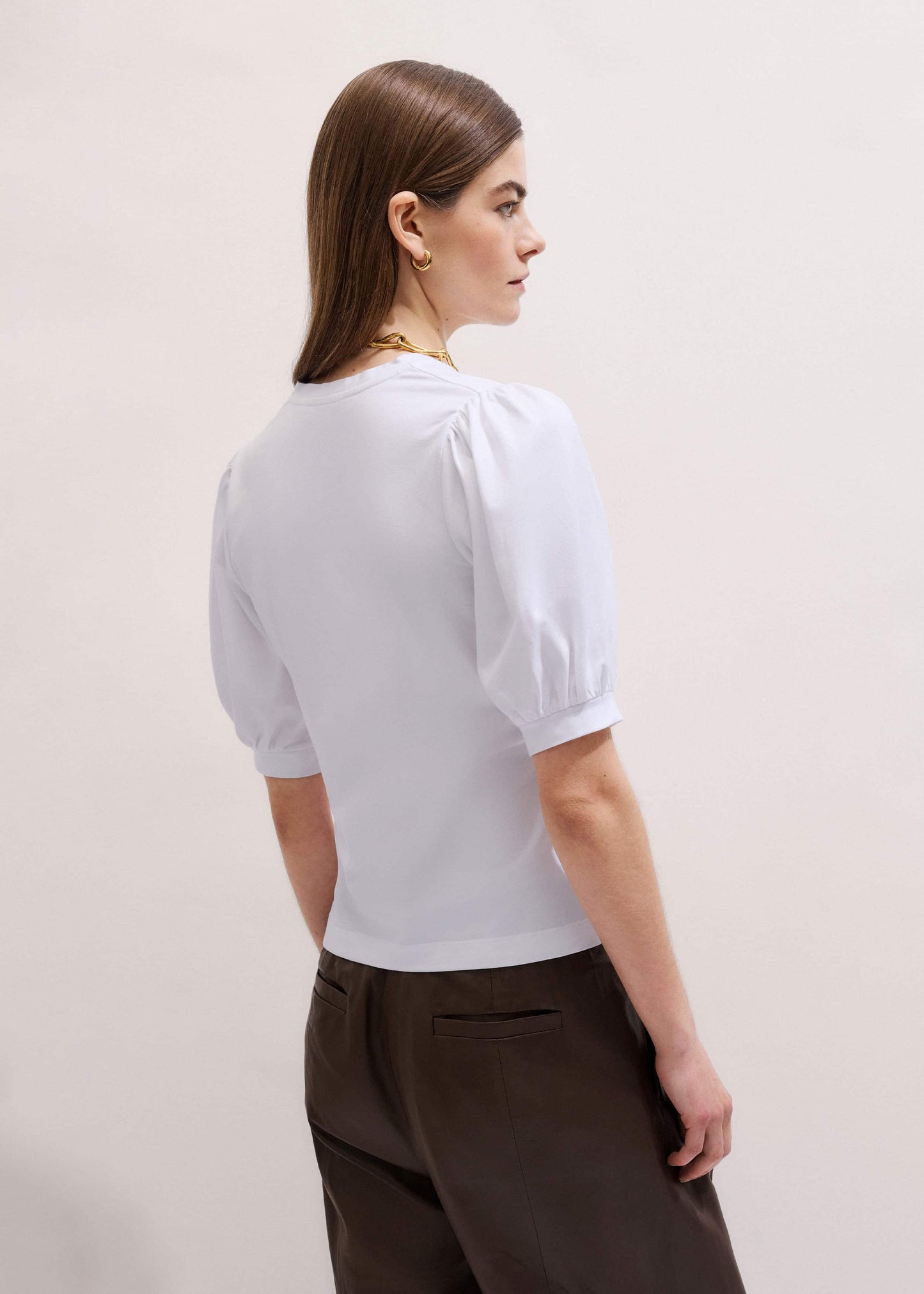 ME and EM Clothing White Feminine Sleeve V-Neck Tee