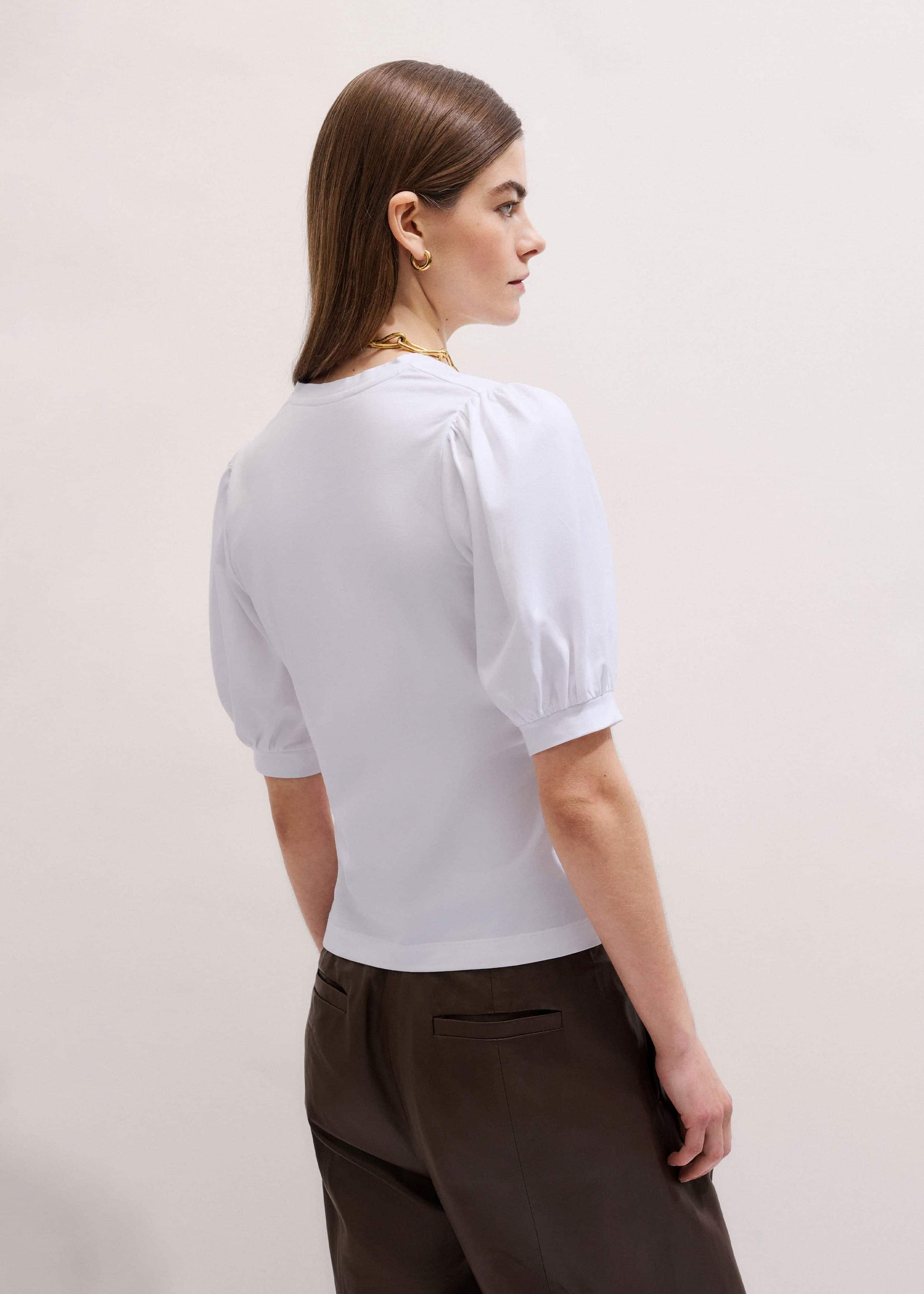 ME and EM Clothing White Feminine Sleeve V-Neck Tee