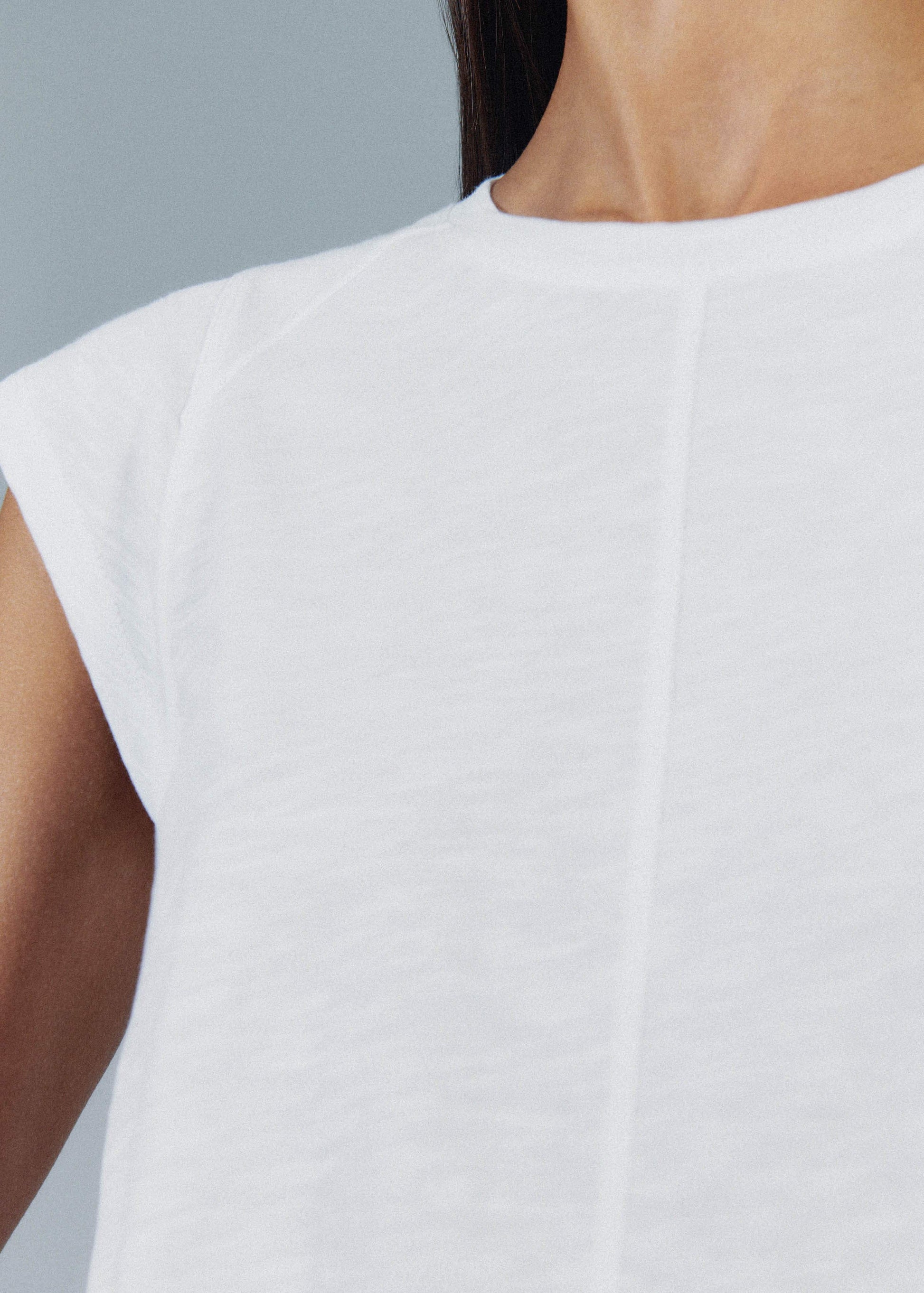ME and EM Clothing White Cap Sleeve Crew Neck Swing Tee