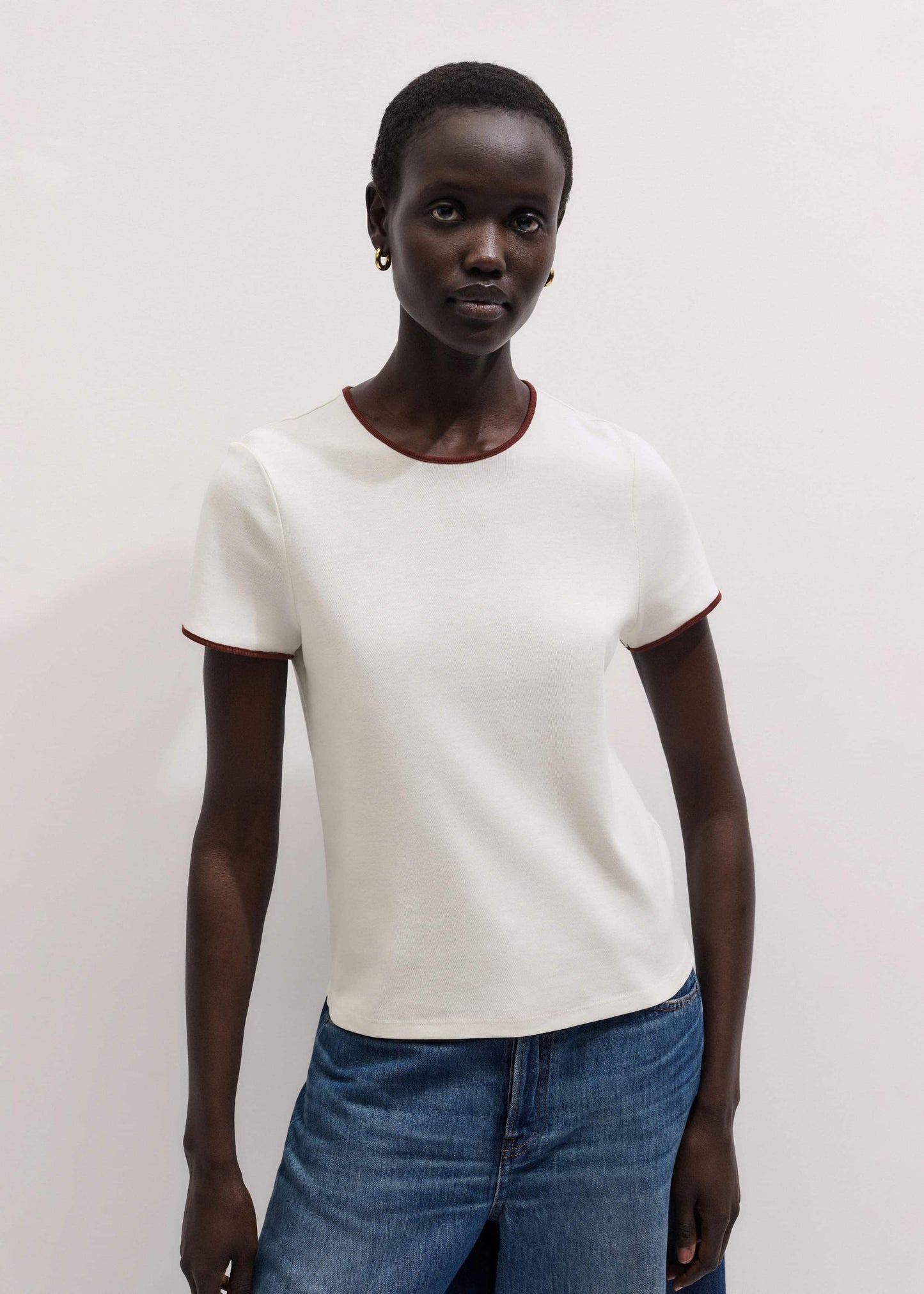 ME and EM Clothing Cream Contrast Trim Slim Tee