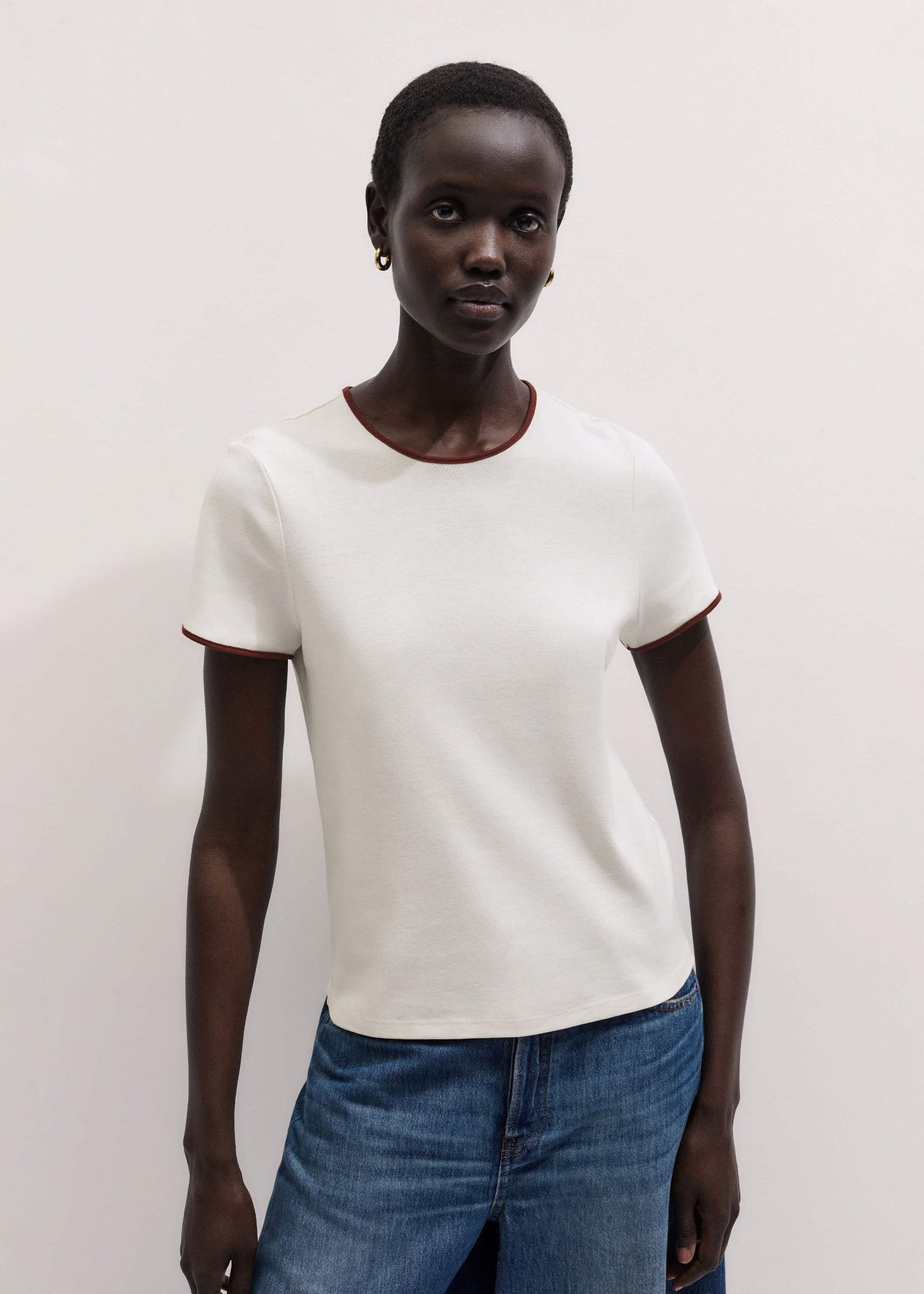 ME and EM Clothing Cream Contrast Trim Slim Tee