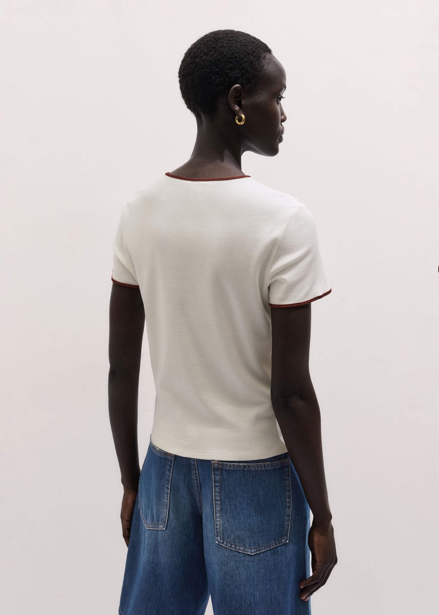 ME and EM Clothing Cream Contrast Trim Slim Tee