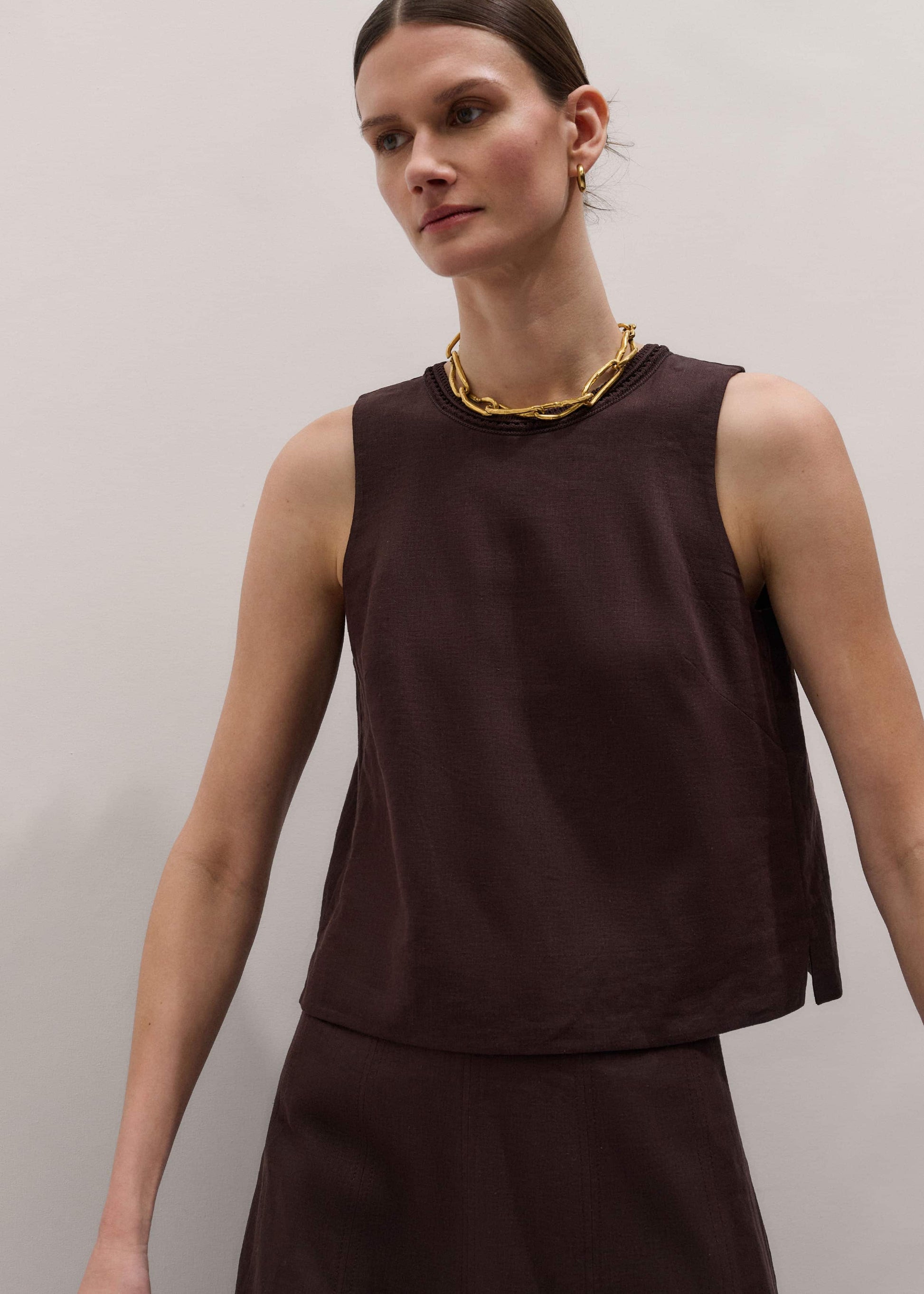 ME and EM Clothing Brown Crochet Trim Crop Top