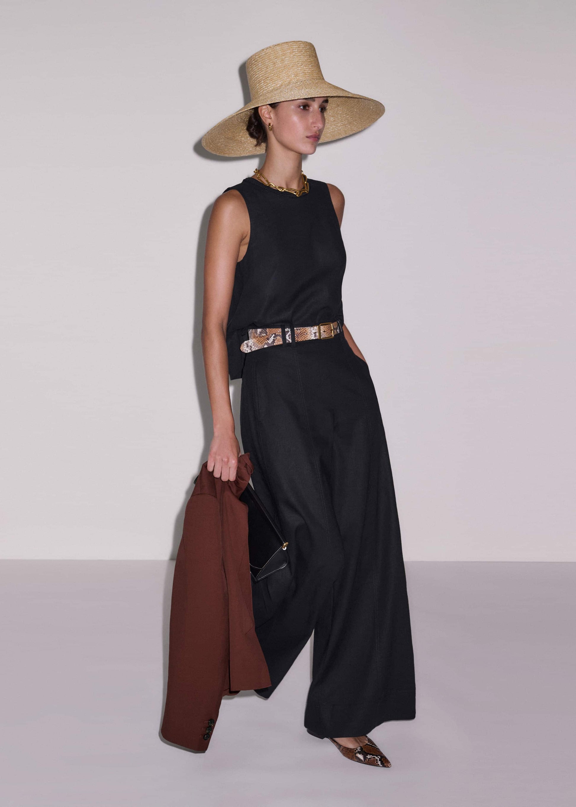 ME and EM Clothing Black Crochet Trim Crop Top