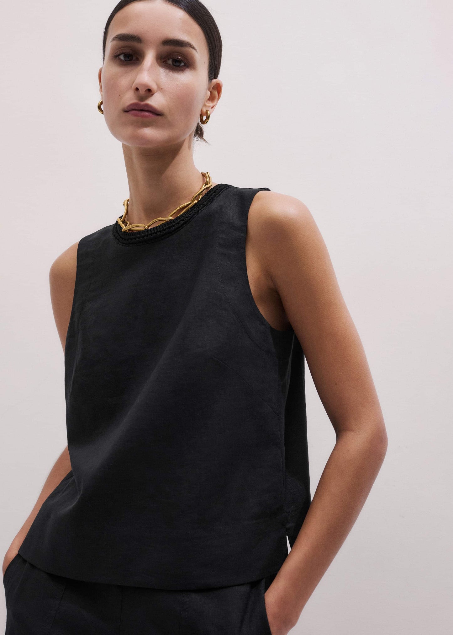 ME and EM Clothing Black Crochet Trim Crop Top