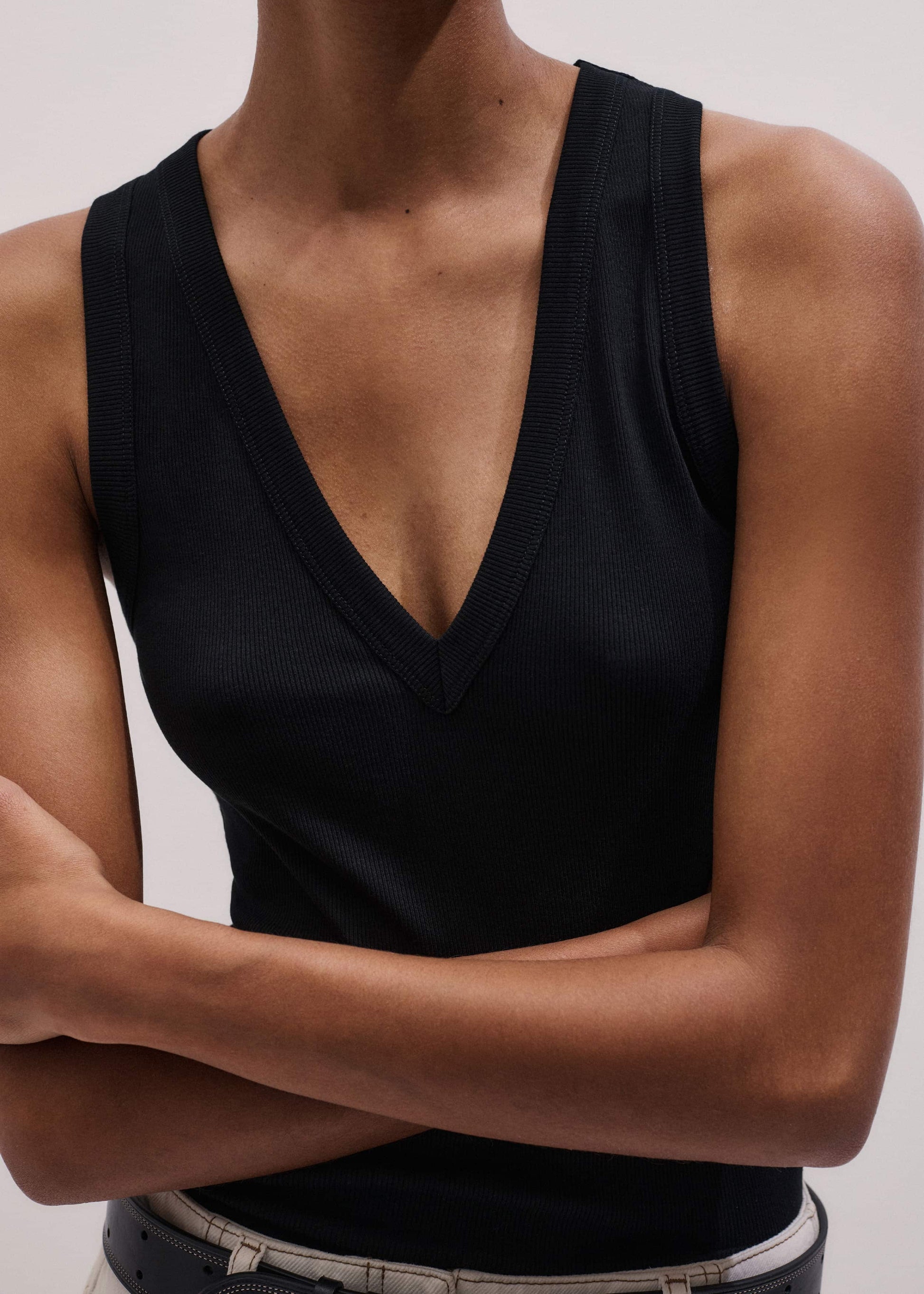 ME and EM Clothing Black Ultimate V-Neck Vest