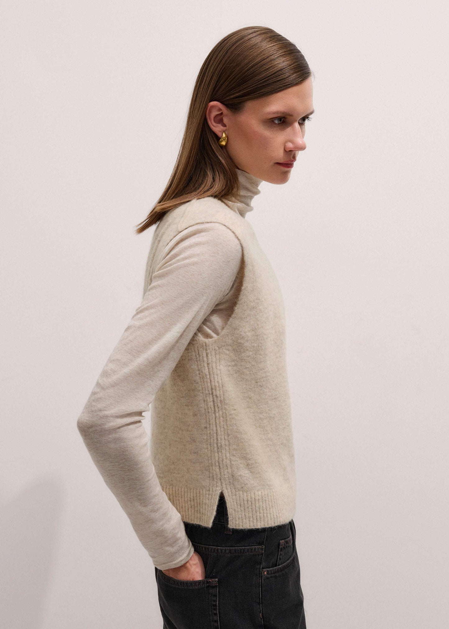 ME and EM Clothing Cream Alpaca Blend Straight Knit Vest