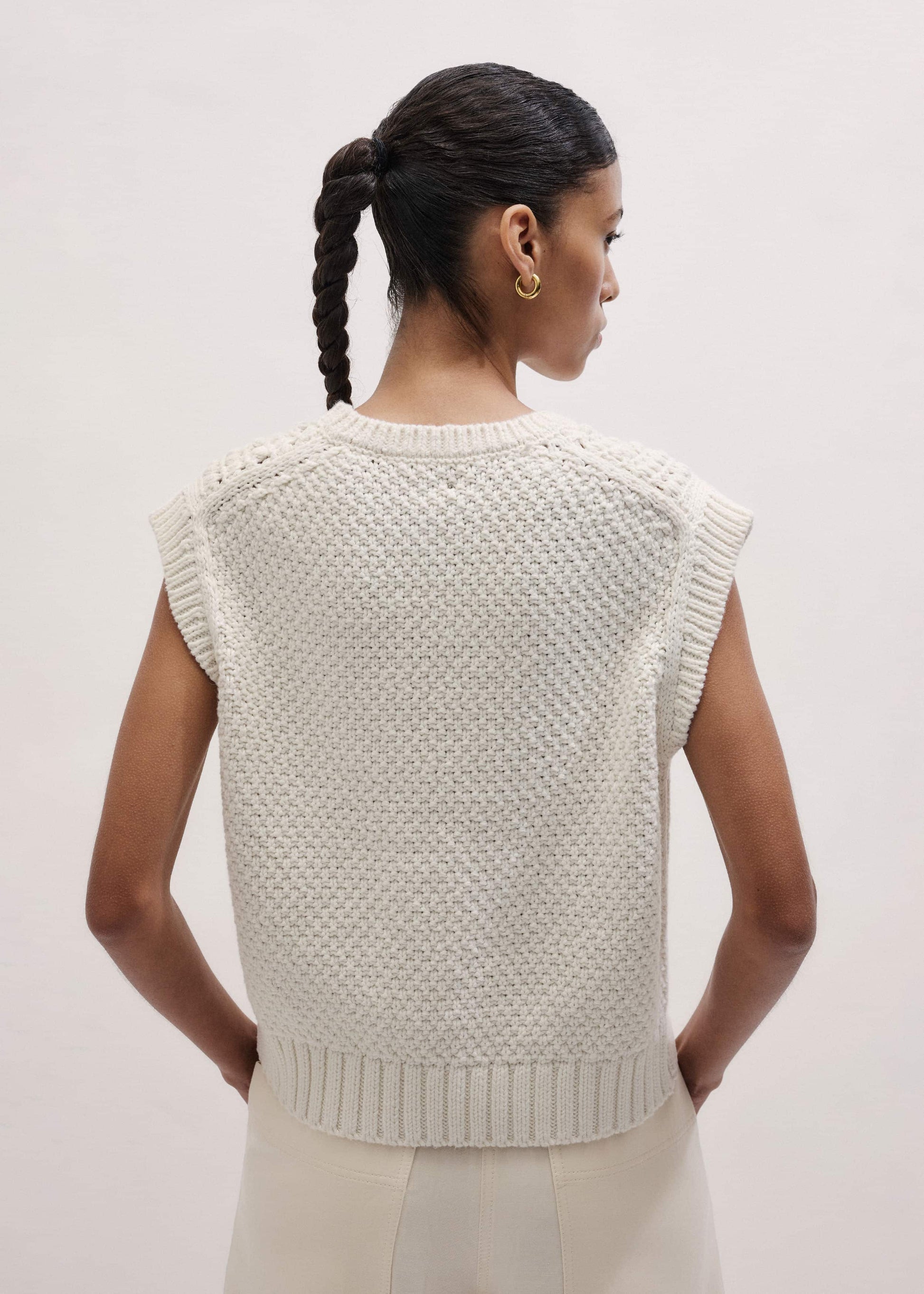 ME and EM Clothing Cream Relaxed Knit Vest