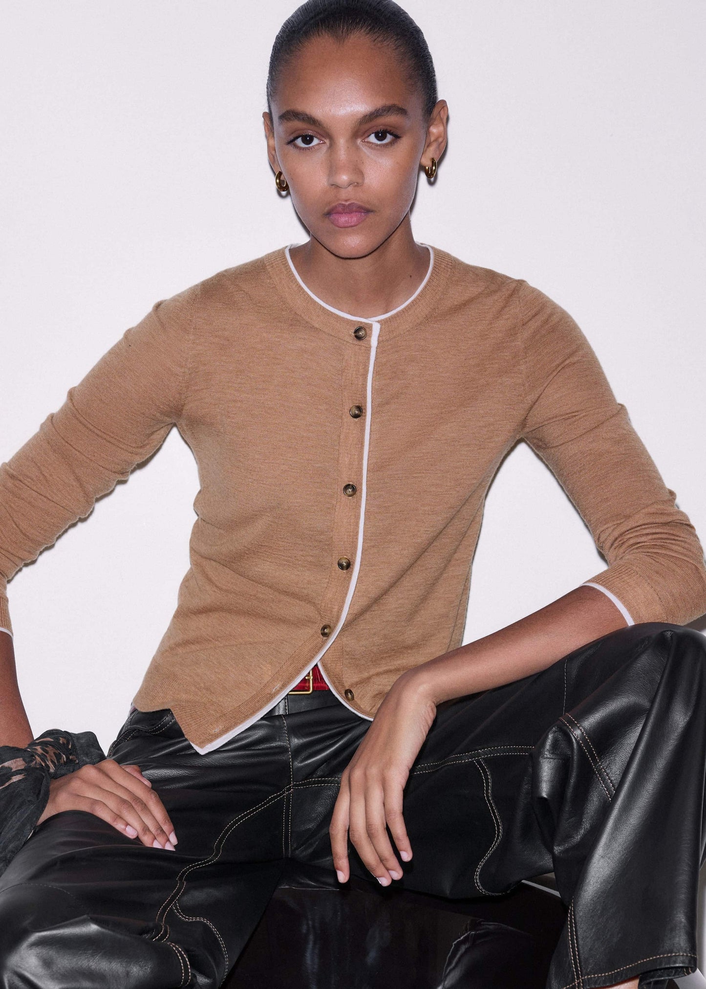ME and EM Clothing Camel Brown Barely There Contrast Slim Cardigan