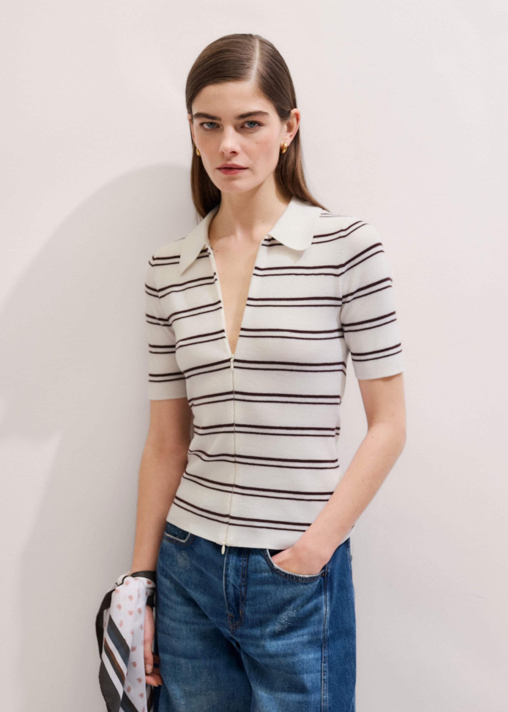 ME and EM Clothing Cream Two-Way Zip Stripe Slim Tee