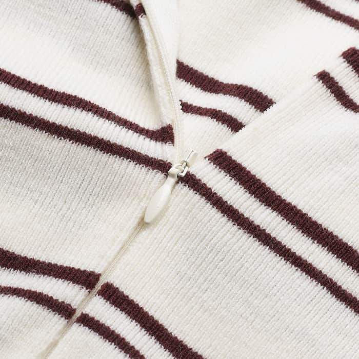 ME and EM Clothing Cream Two-Way Zip Stripe Slim Tee