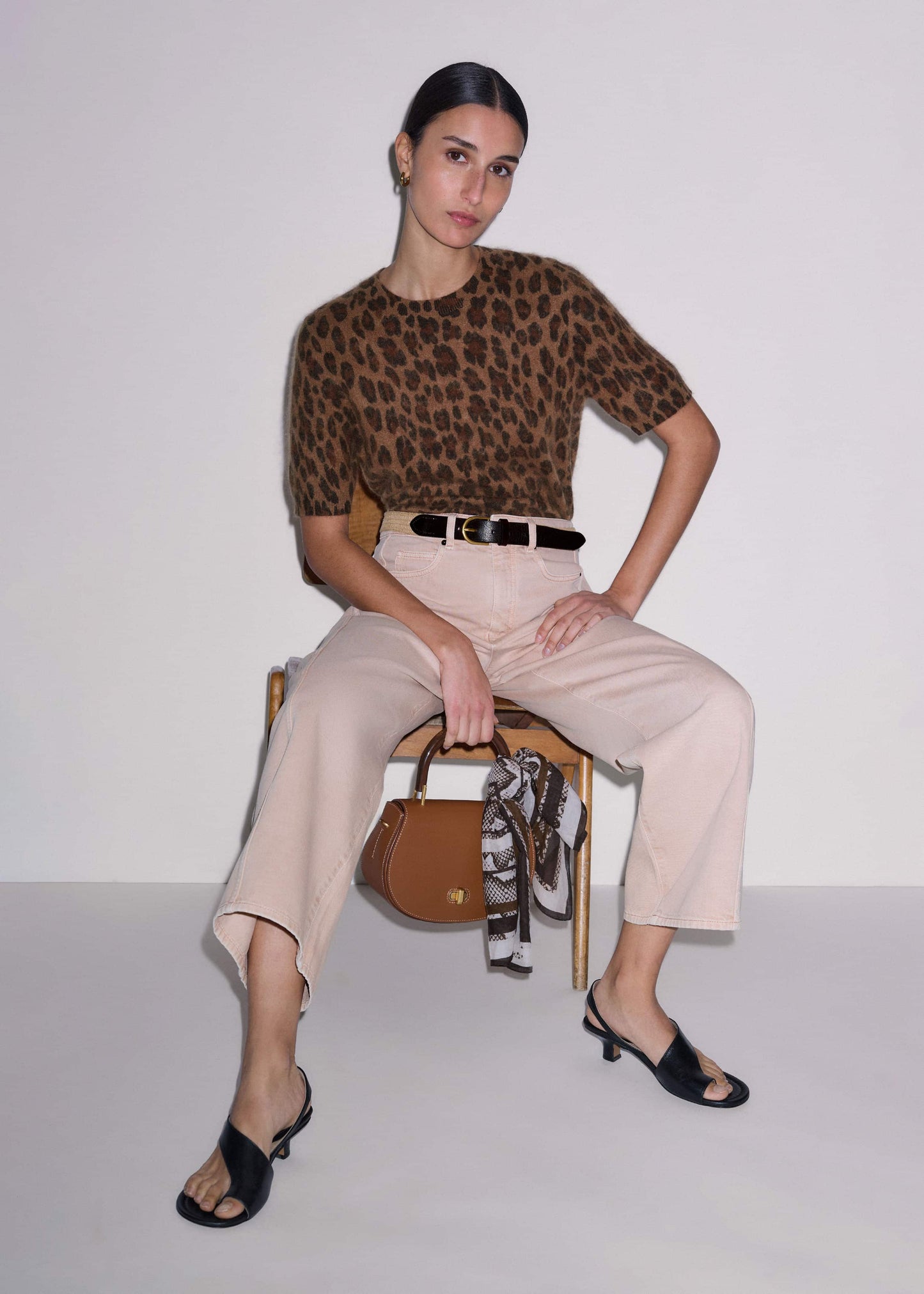 ME and EM Clothing Brown Merino Cashmere Leopard Print Straight Knit Tee