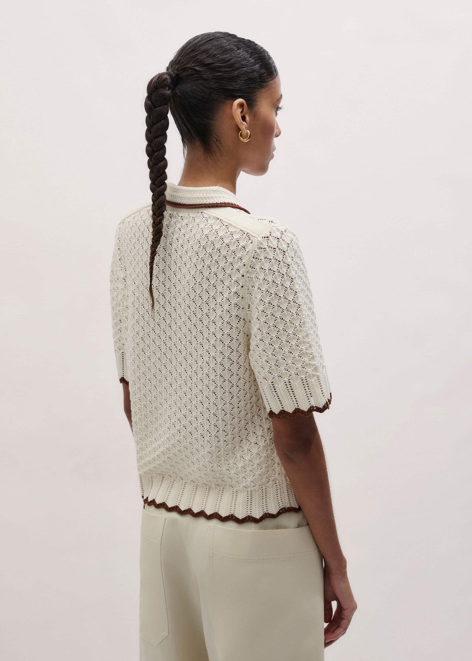 ME and EM Clothing Cream Straight Knit Tee