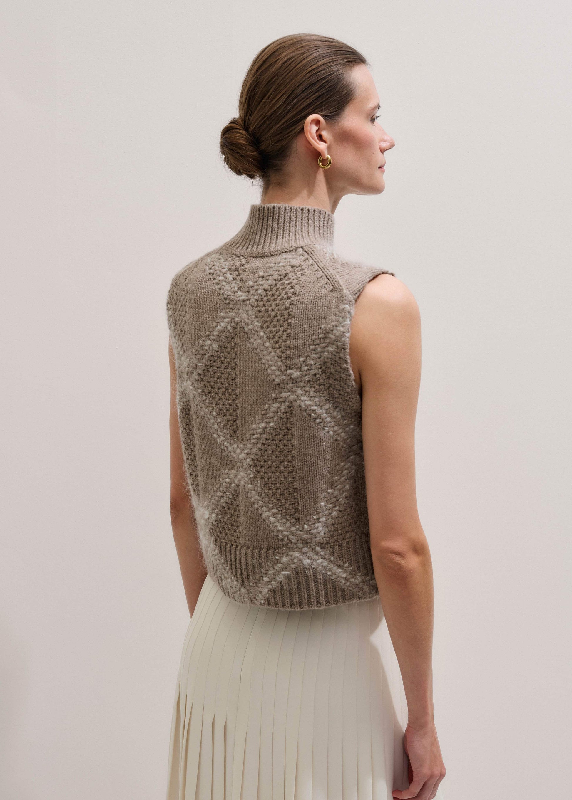 ME and EM Clothing Brown Merino Statement Textured Argyle Sweater Vest