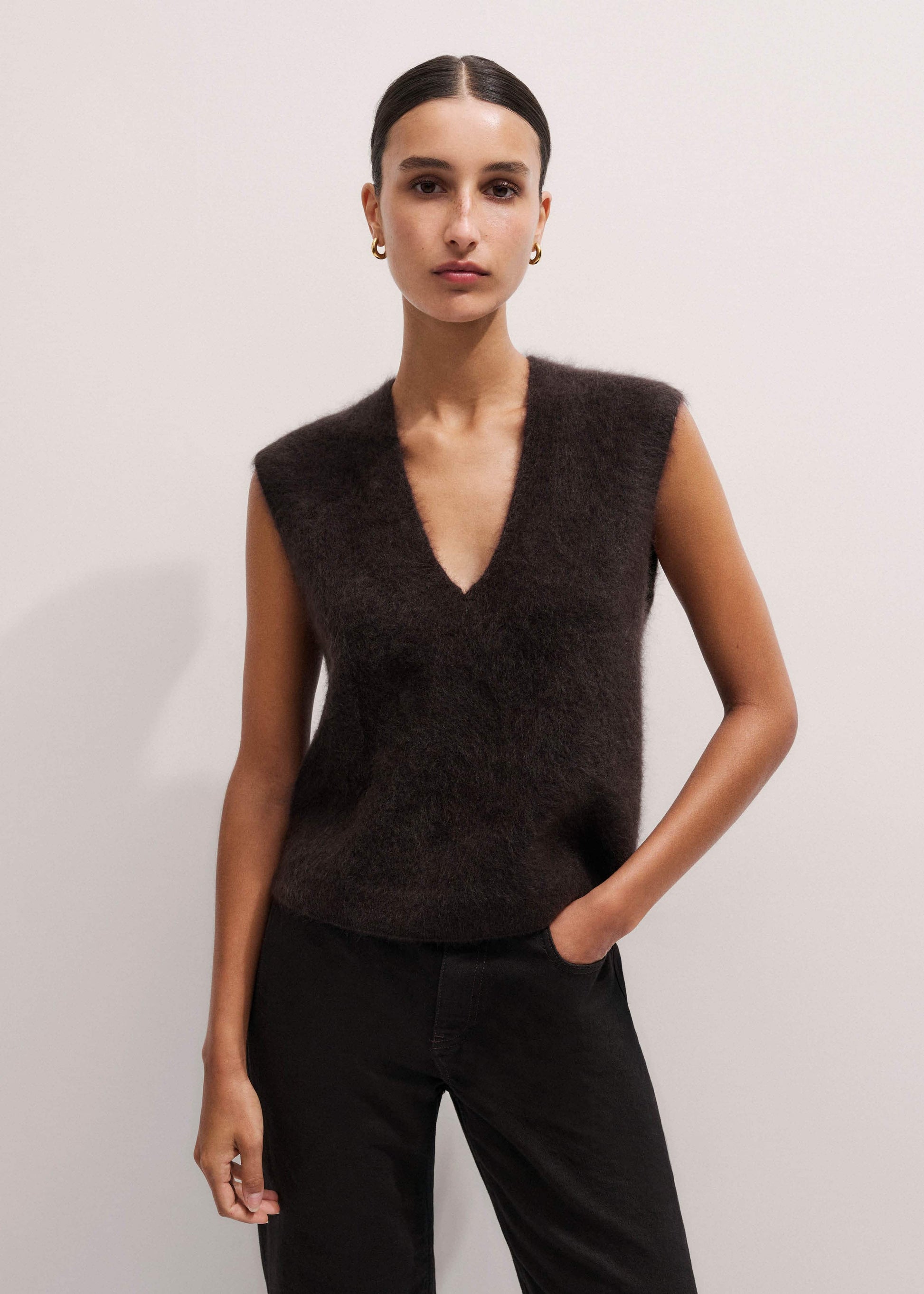 ME and EM Clothing Brown Brushed Cashmere V-Neck Sweater Vest