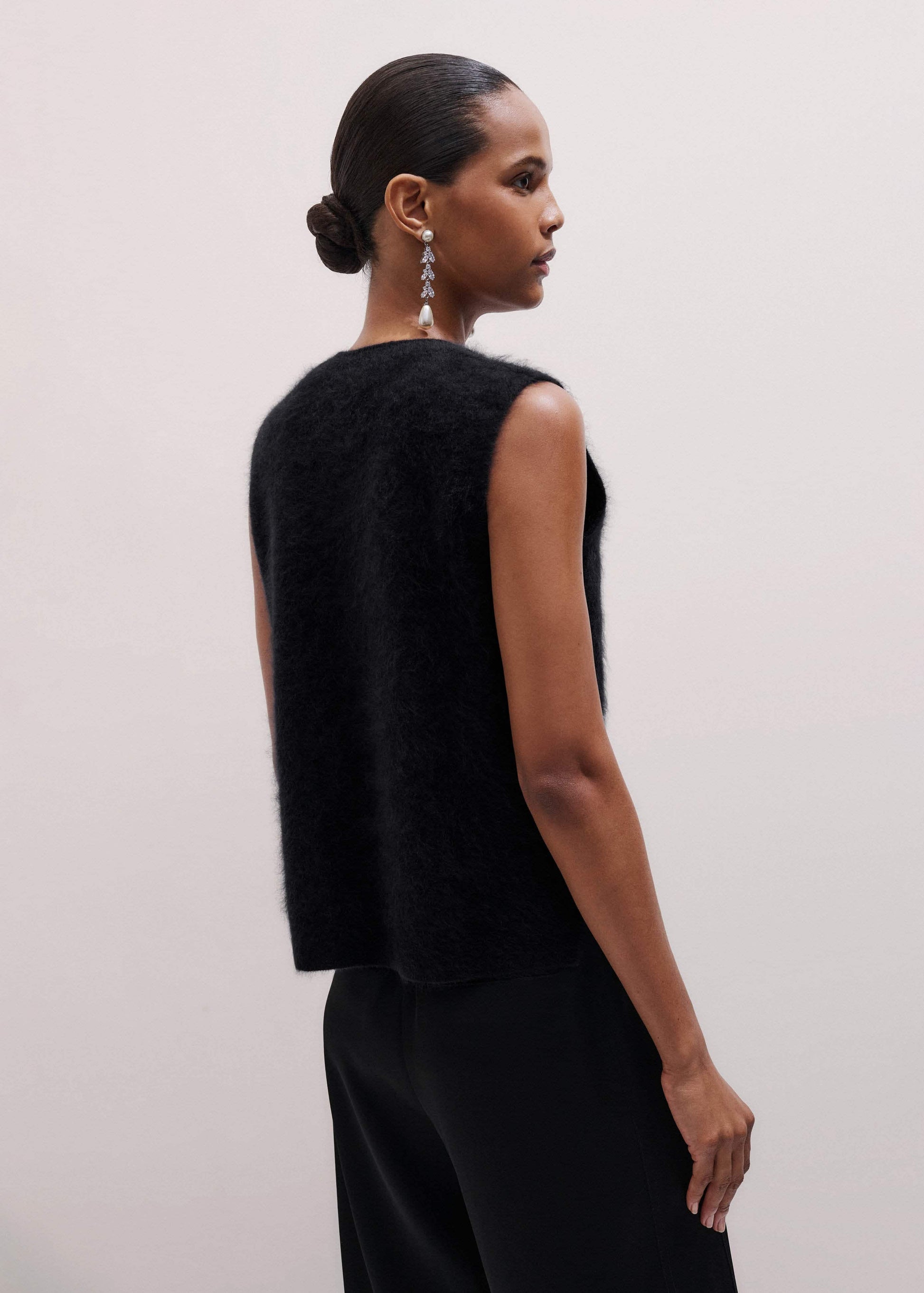 ME and EM Clothing Black Brushed Cashmere Straight Sweater Vest