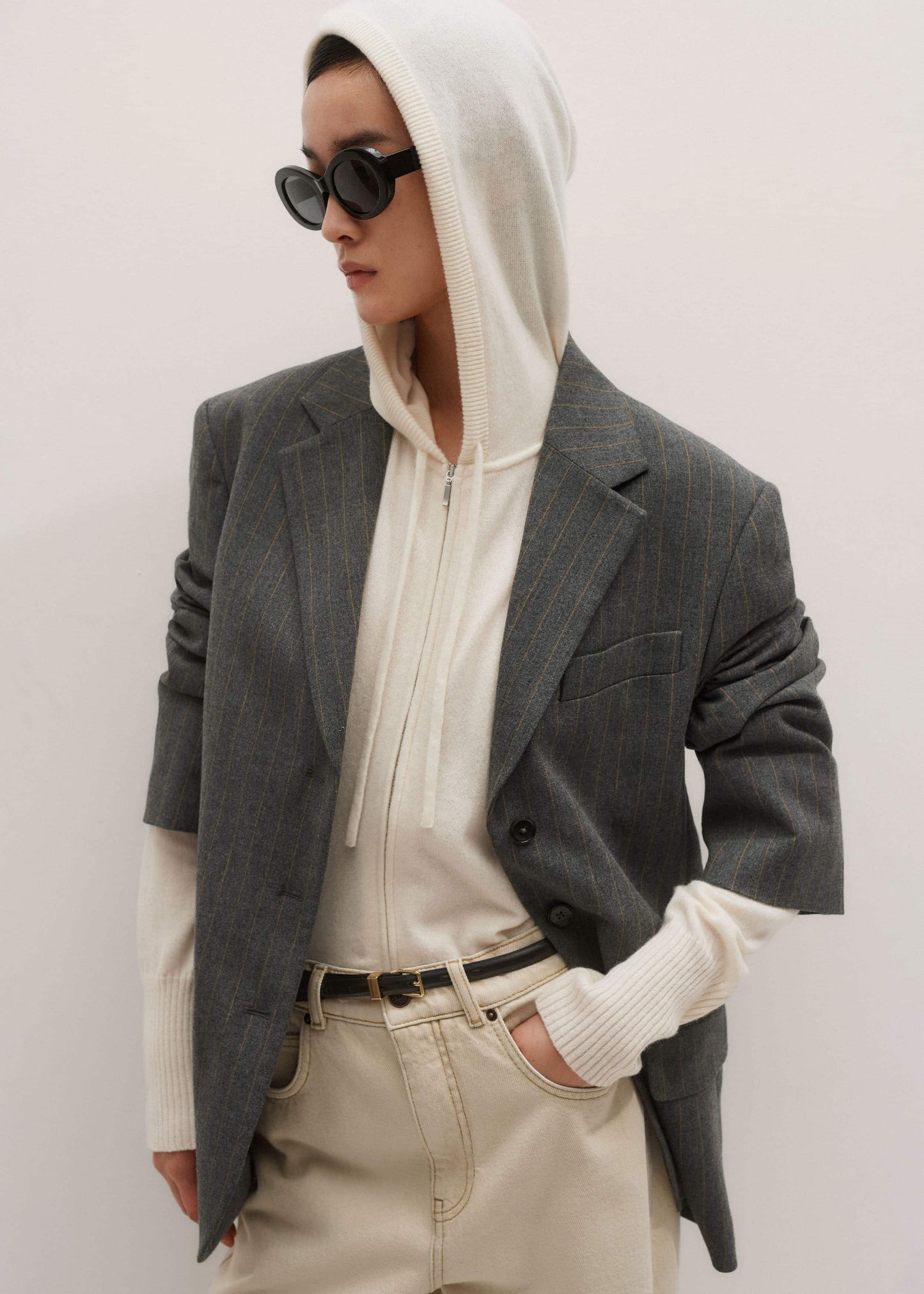 ME and EM Clothing Cream Cashmere Relaxed Fit Box Zip Hoody
