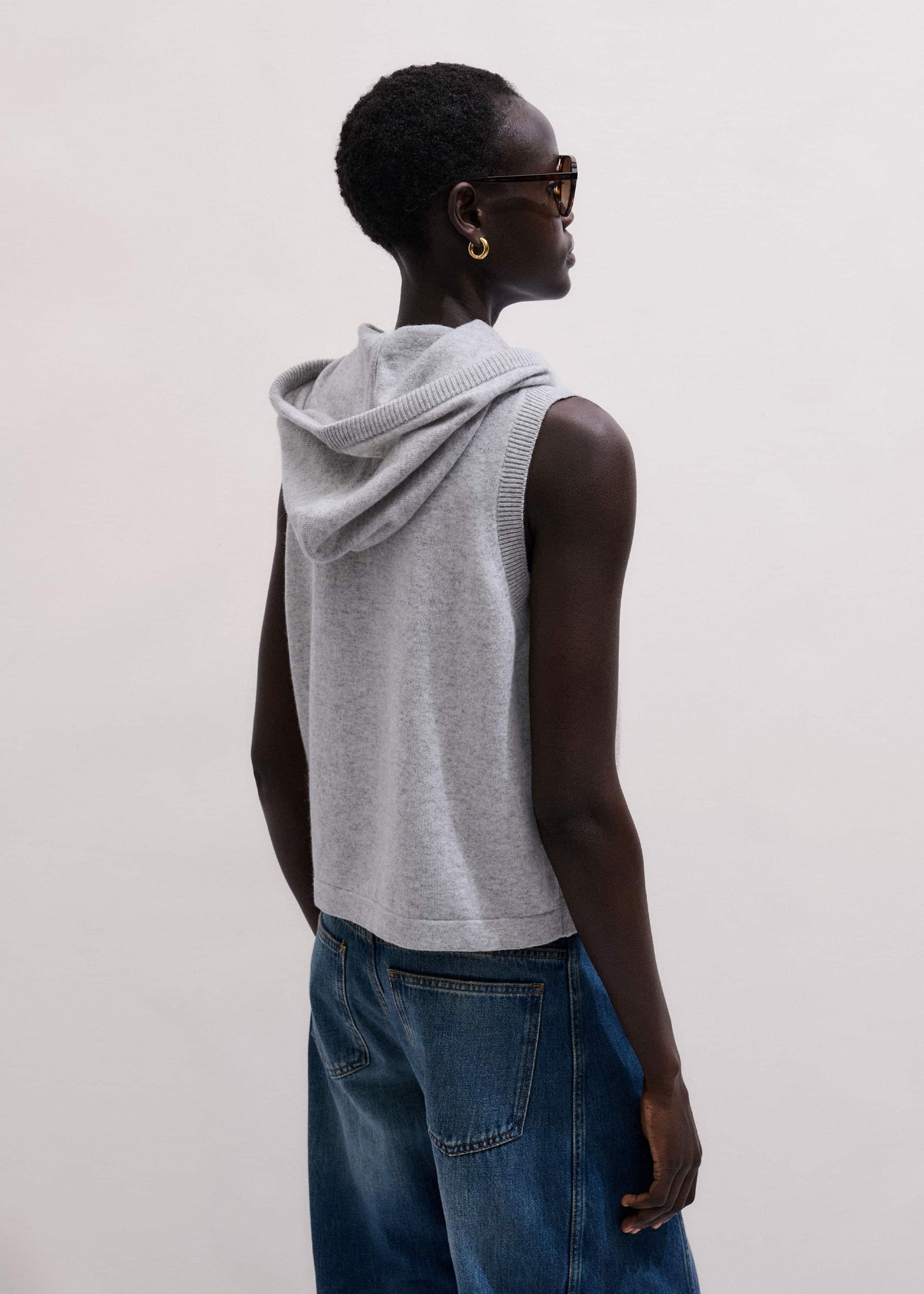 ME and EM Clothing Gray Cashmere Sleeveless Relaxed Zip Hoodie