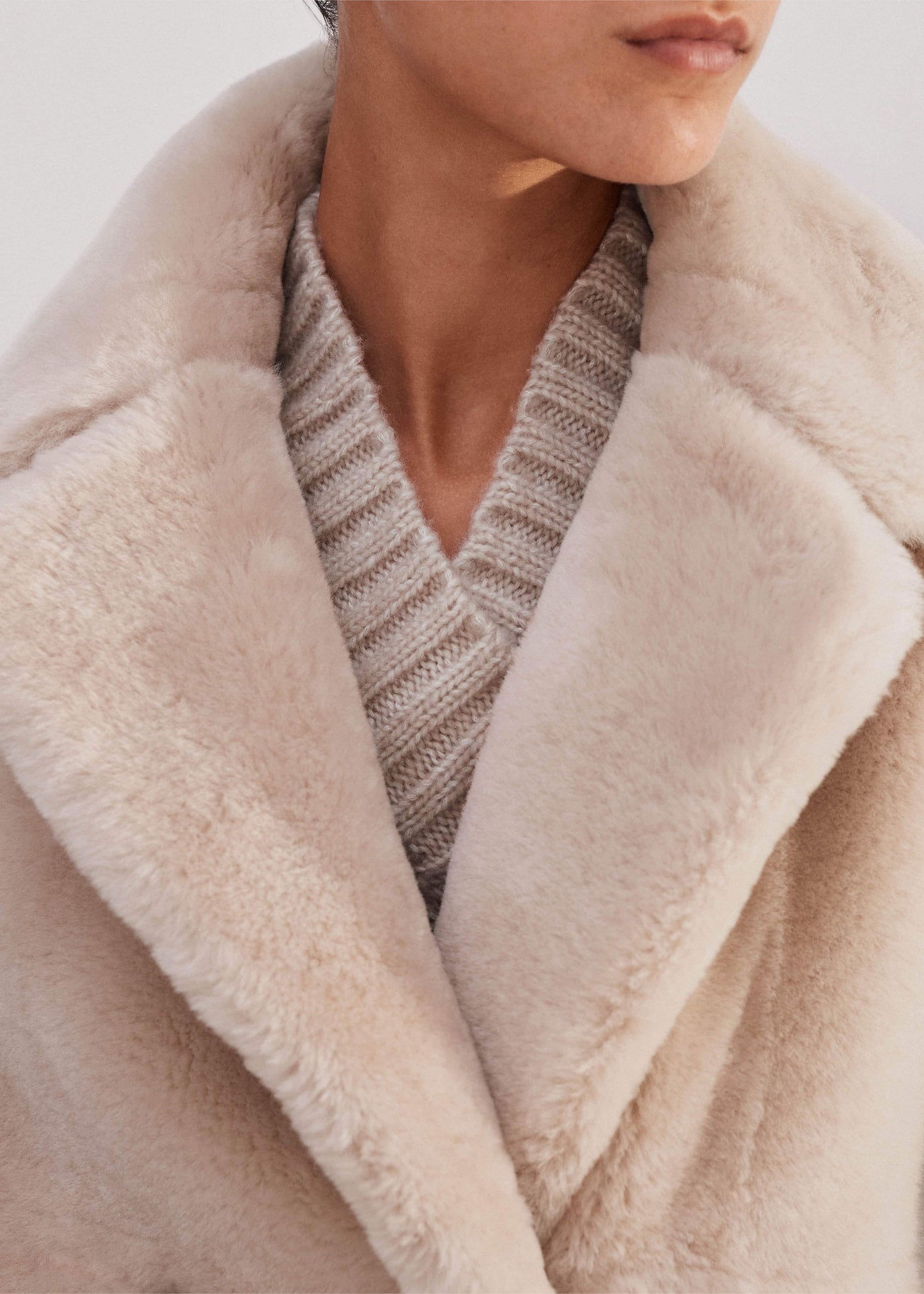 ME and EM Clothing Cream Luxe Short Shearling Coat | Shearling Coats