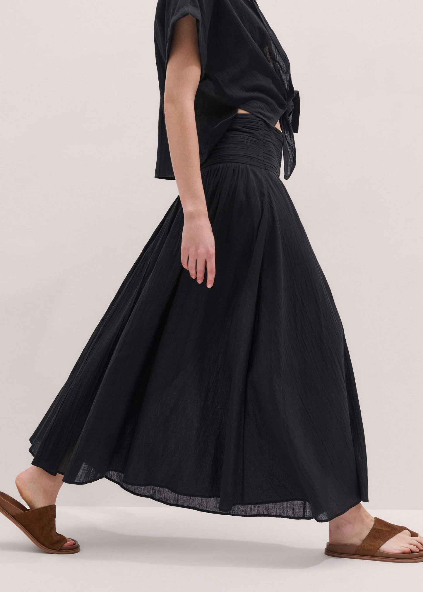 ME and EM Clothing Black Relaxed Maxi Skirt