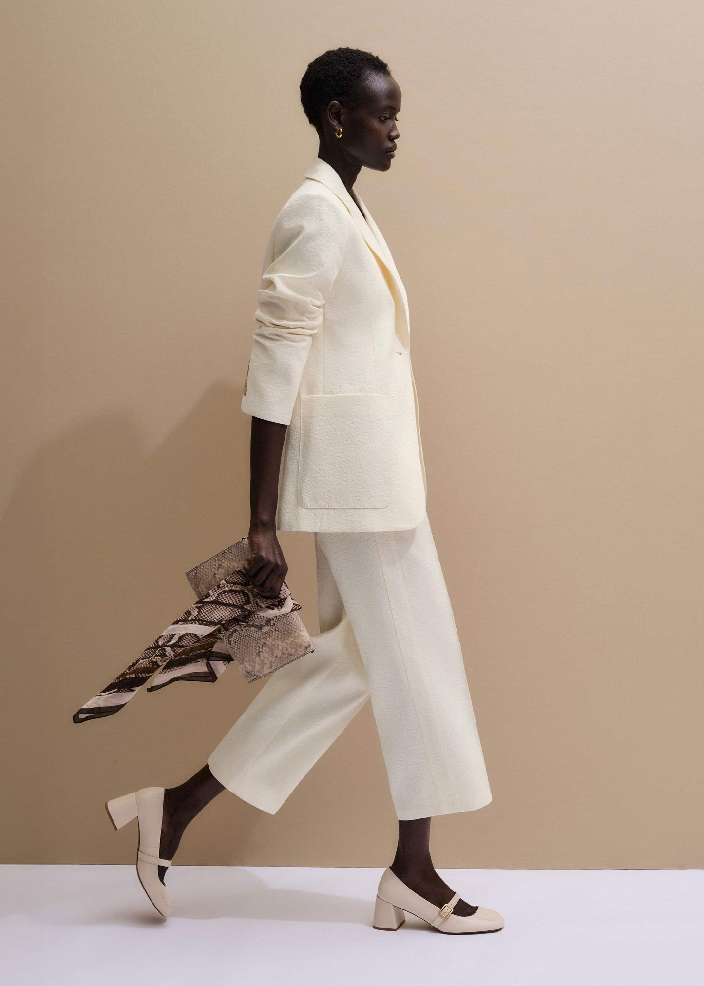 ME and EM Clothing|Accessories Cream Classic Mary Jane Heel