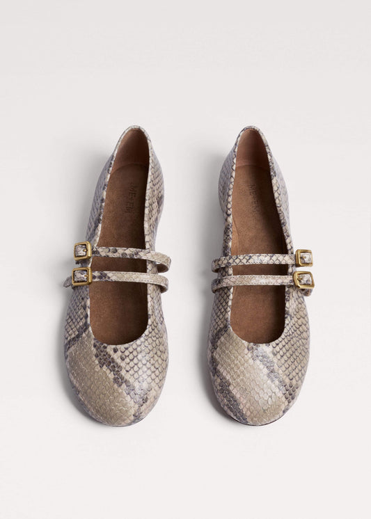 ME and EM Accessories Gray Snake Print Ballet Flat