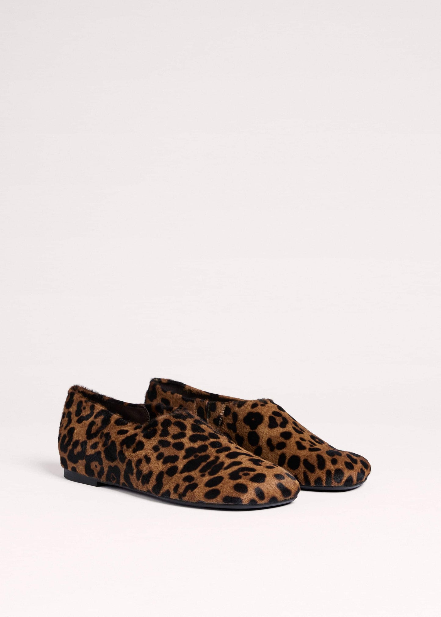 ME and EM Accessories Dark Brown Leopard Print Asymmetric Slipper