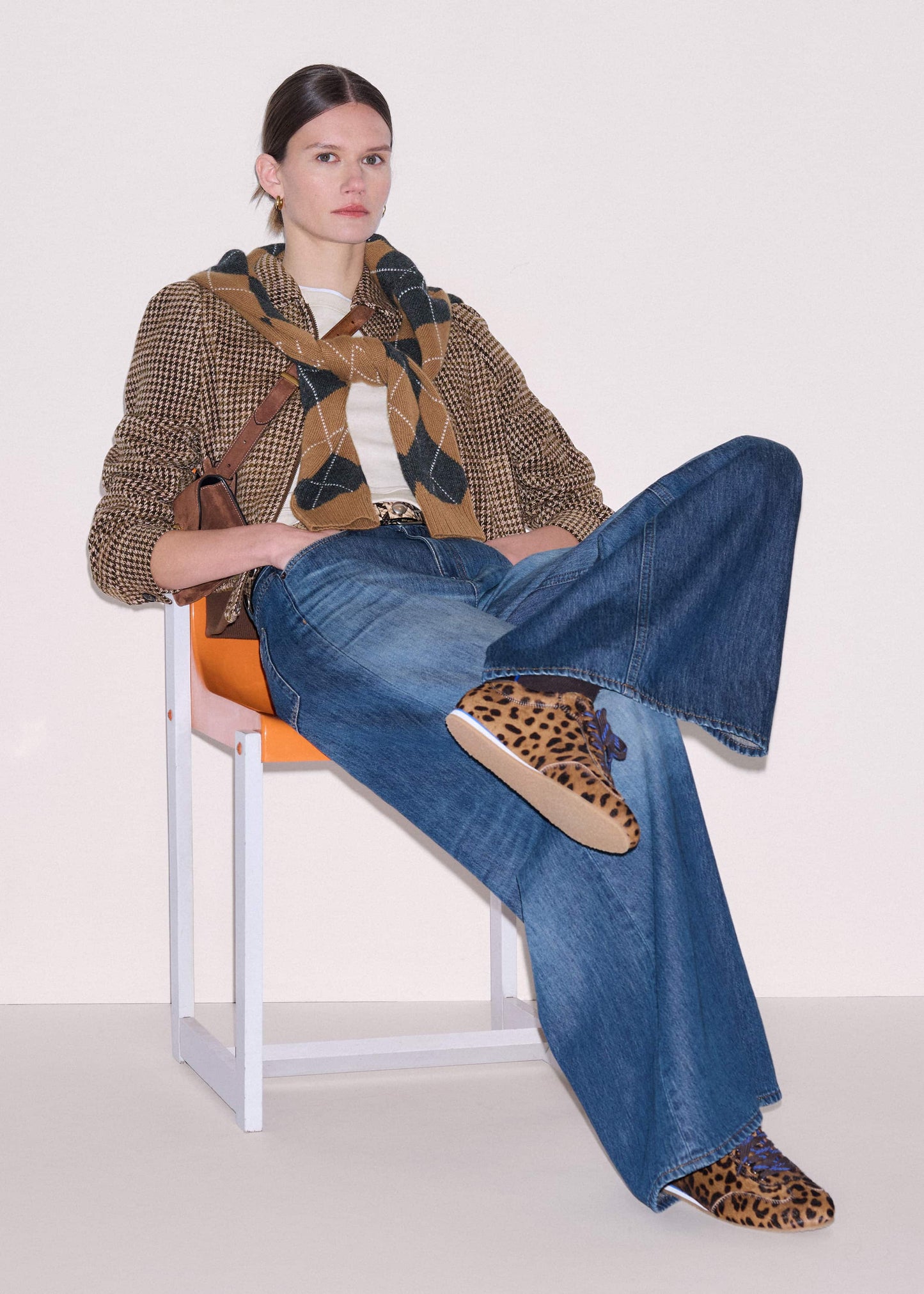 ME and EM Accessories Brown Leopard Print Retro Runner