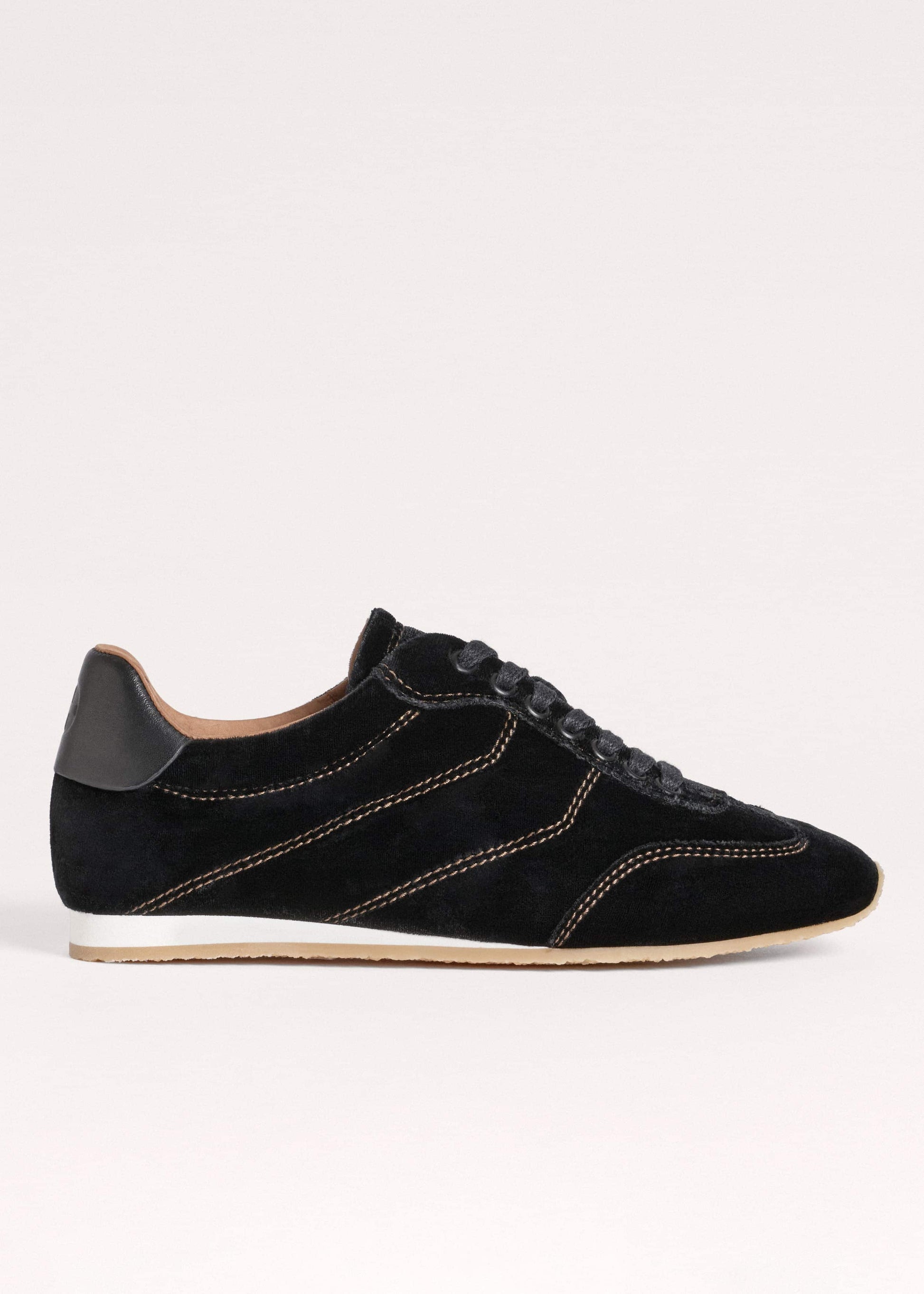 ME and EM Accessories Black Velvet Retro Runner