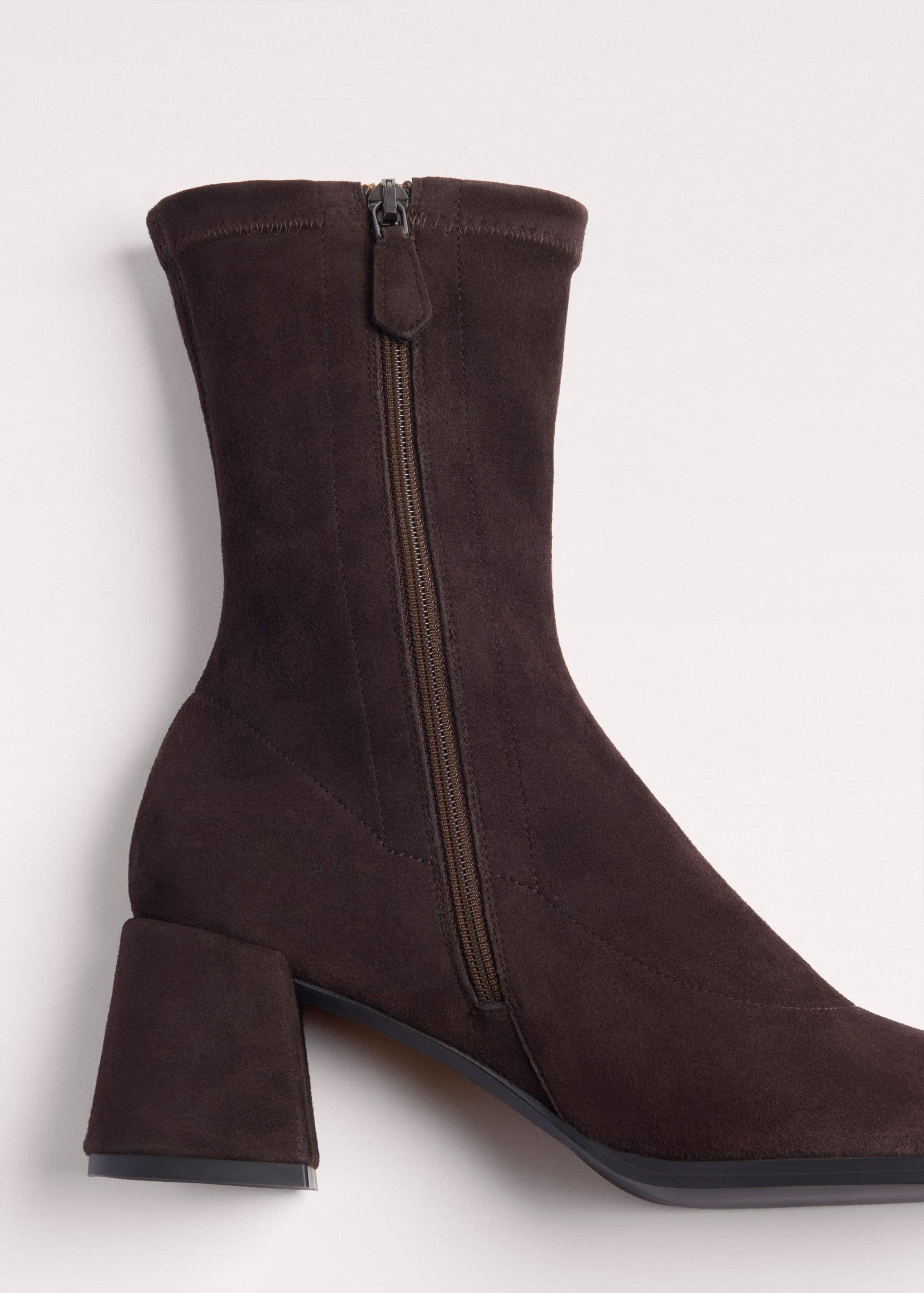 ME and EM Accessories Brown Ankle Stretch Boot