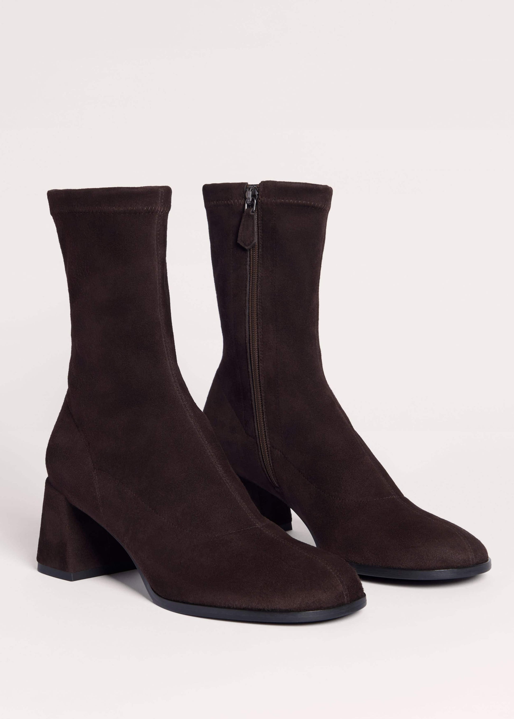 ME and EM Accessories Brown Ankle Stretch Boot