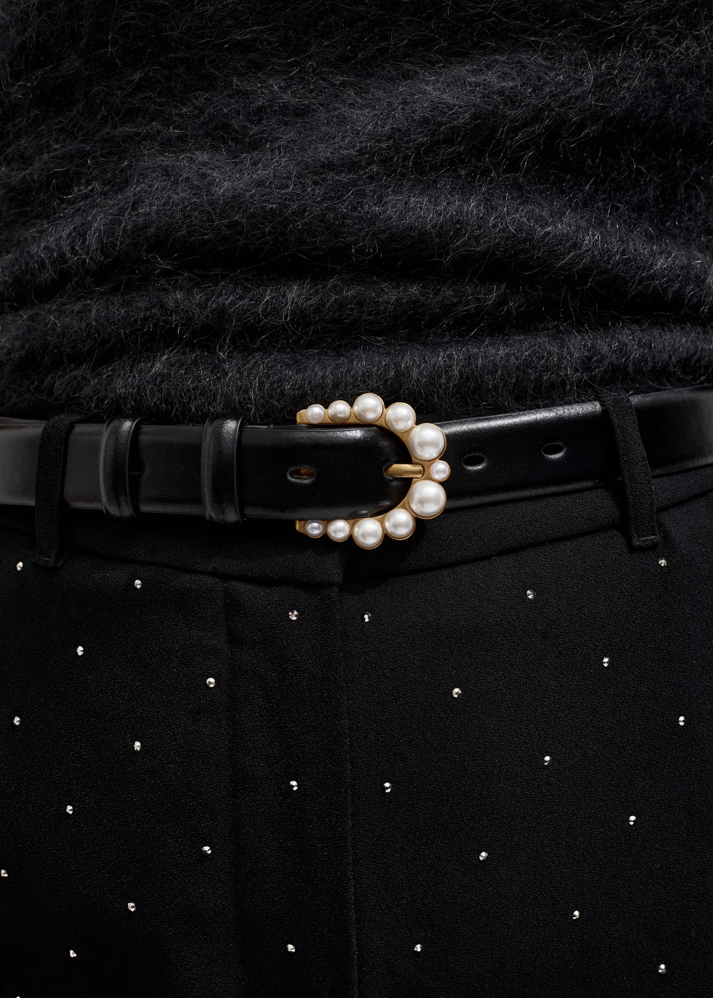 ME and EM Accessories Black Faux Pearl Buckle Belt